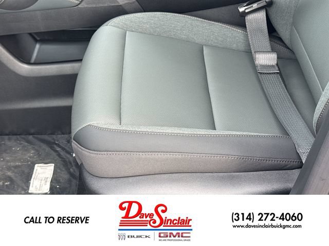 New 2027 GMC Terrain AT4 w/ Technology Package II AWD/4WD image 18