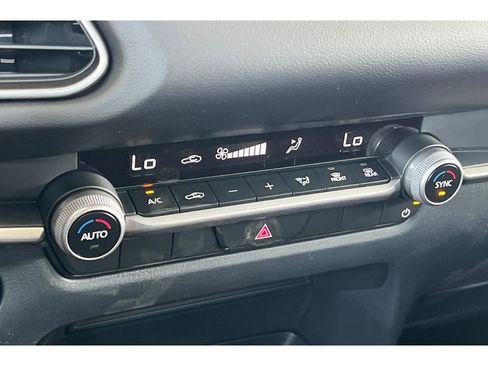 New 2025 MAZDA CX-30 AWD 2.5 S w/ Select Sport Pkg image 19