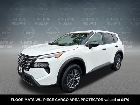 Used 2025 Nissan Rogue S FWD image 2