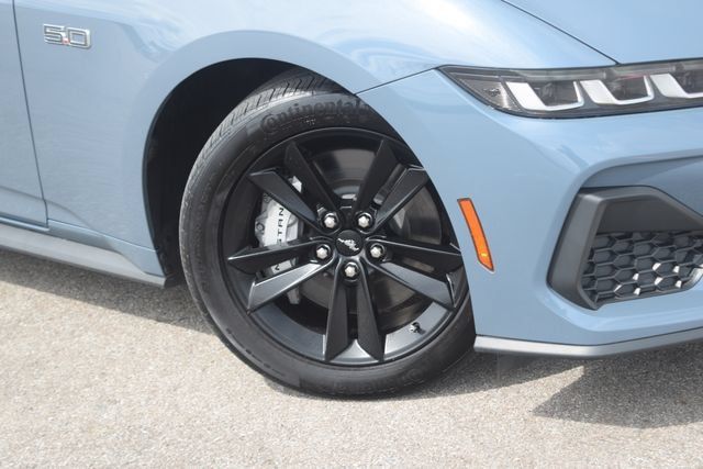 Used 2024 Ford Mustang GT RWD image 27