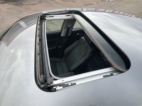 Used 2023 Acura Integra FWD image 21