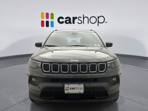 Used 2023 Jeep Compass Latitude AWD/4WD image 8