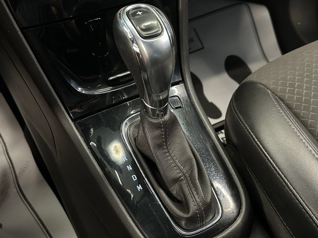 Used 2019 Buick Encore Preferred w/ Safety Package AWD/4WD image 16