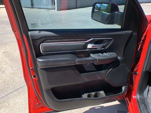 Used 2020 RAM 1500 Big Horn AWD/4WD image 12