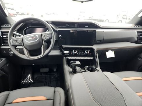 New 2026 GMC Sierra 1500 AT4 w/ AT4 Premium Package AWD/4WD image 11