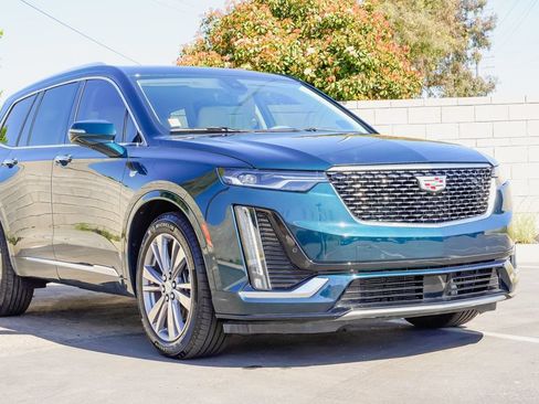 Used 2024 Cadillac XT6 Premium Luxury w/ Technology Package AWD/4WD image 5