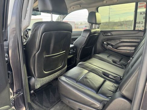 Used 2015 Chevrolet Suburban LT AWD/4WD image 16