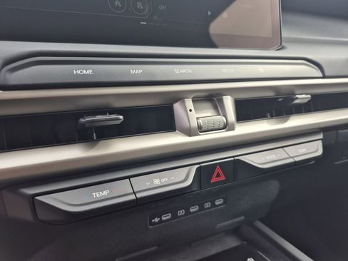 New 2027 Kia Telluride S image 22