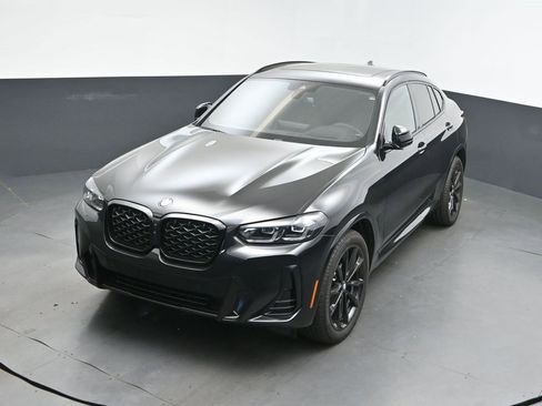 New 2025 BMW X4 xDrive30i image 29