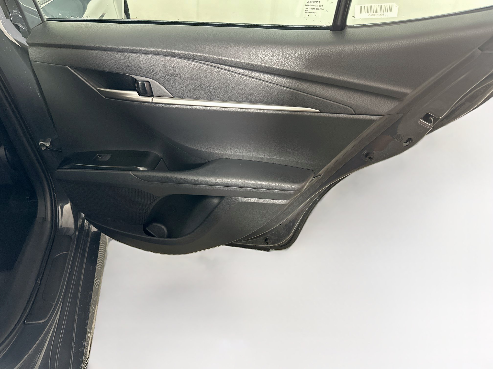 Used 2026 Toyota Camry LE FWD image 30