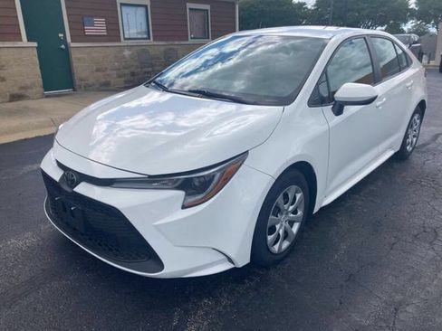 Used 2022 Toyota Corolla LE FWD image 8