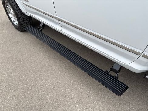 Used 2021 RAM 2500 Limited image 13