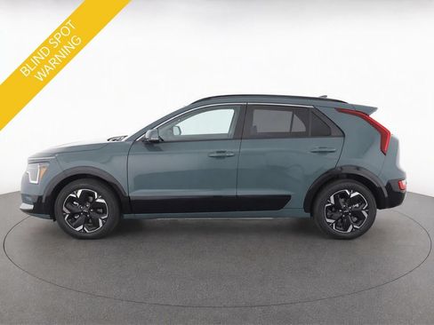 Certified 2023 Kia Niro Wind FWD image 8