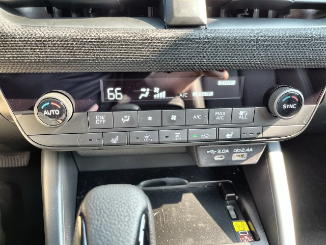 New 2026 Subaru Outback Limited AWD/4WD image 26