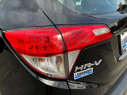 Used 2021 Honda HR-V LX image 31
