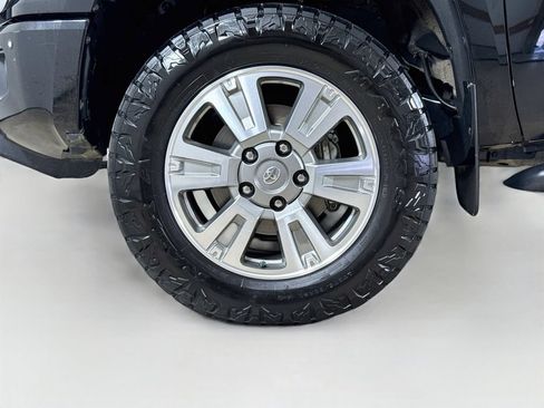 Certified 2017 Toyota Tundra Platinum AWD/4WD image 27