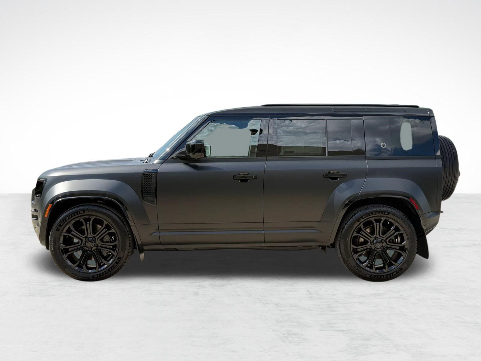 New 2026 Land Rover Defender 110 OCTA AWD/4WD image 2