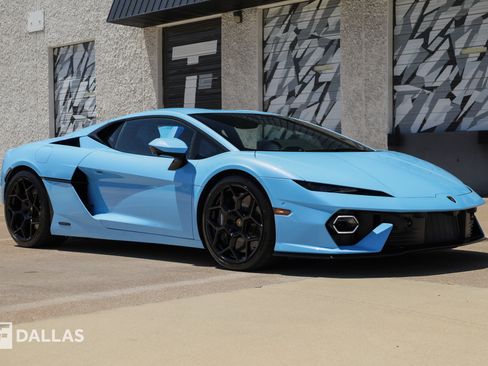 Used 2026 Lamborghini Temerario AWD/4WD image 18