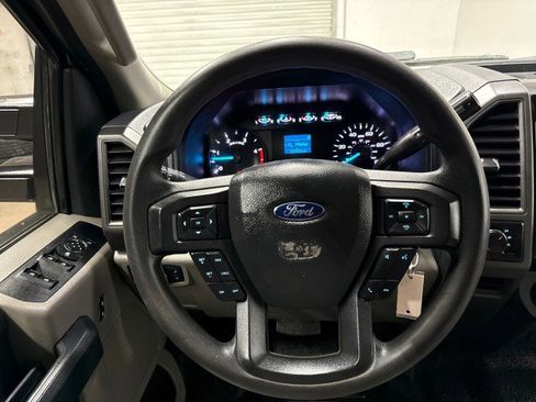 Used 2022 Ford F250 XL w/ Power Equipment Group image 17