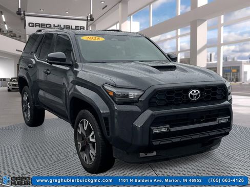 Used 2025 Toyota 4Runner TRD Sport image 3
