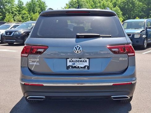 Used 2021 Volkswagen Tiguan SE w/ Panoramic Sunroof Package AWD/4WD image 6