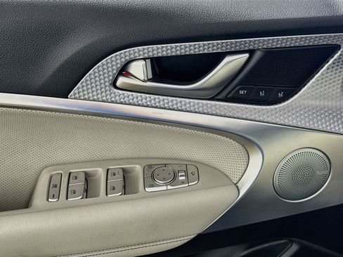 Used 2023 Genesis G70 2.0T w/ Sport Prestige Package AWD/4WD image 22