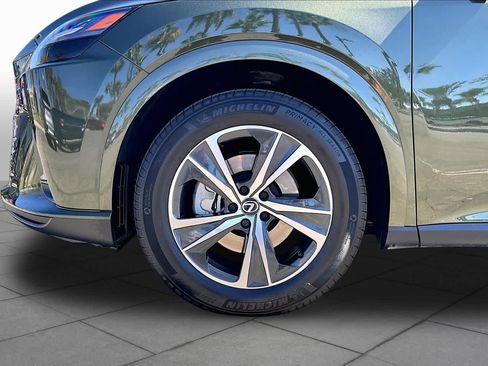 Used 2024 Lexus RX 350 FWD w/ Technology Package image 10