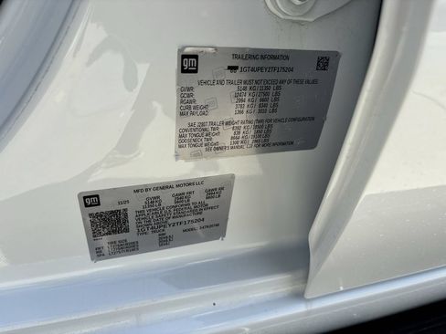 Used 2026 GMC Sierra 2500 AT4 w/ AT4 Premium Plus Package AWD/4WD image 30