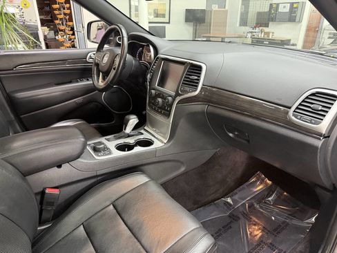 Used 2016 Jeep Grand Cherokee High Altitude image 18