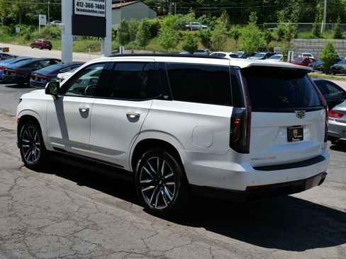 Used 2021 Cadillac Escalade Sport Platinum AWD/4WD image 79