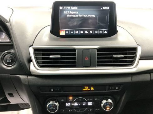 Used 2017 MAZDA MAZDA3 Touring FWD image 20