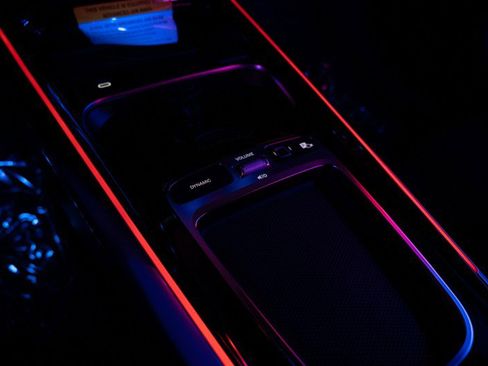 Certified 2025 Mercedes-Benz GLA 250 image 29