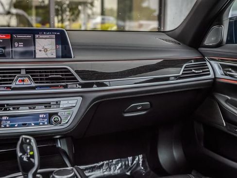Used 2019 BMW 740i w/ M Sport Package RWD image 35