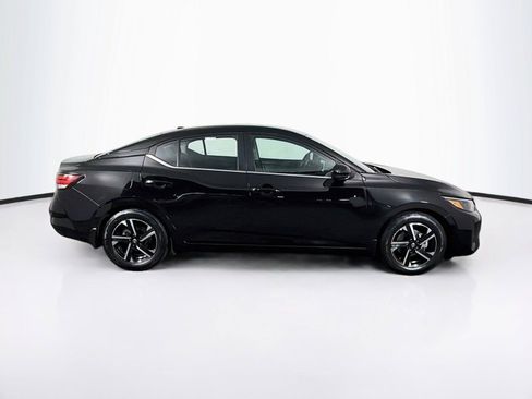 Used 2025 Nissan Sentra SV FWD image 12