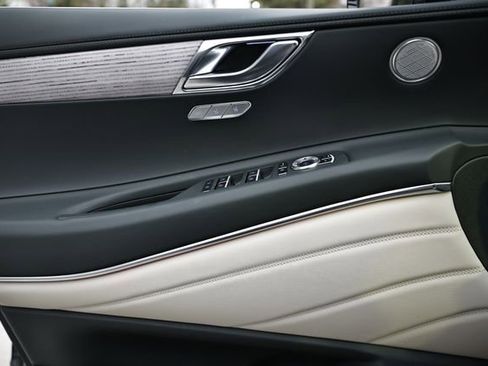 New 2026 Genesis GV80 2.5T Select image 16