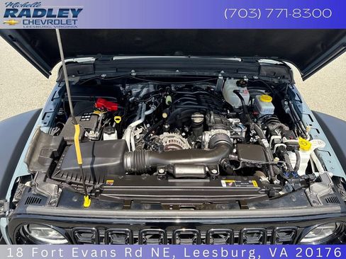 Used 2024 Jeep Wrangler Unlimited Sport AWD/4WD image 10