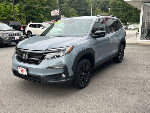 Used 2022 Honda Pilot TrailSport image 4