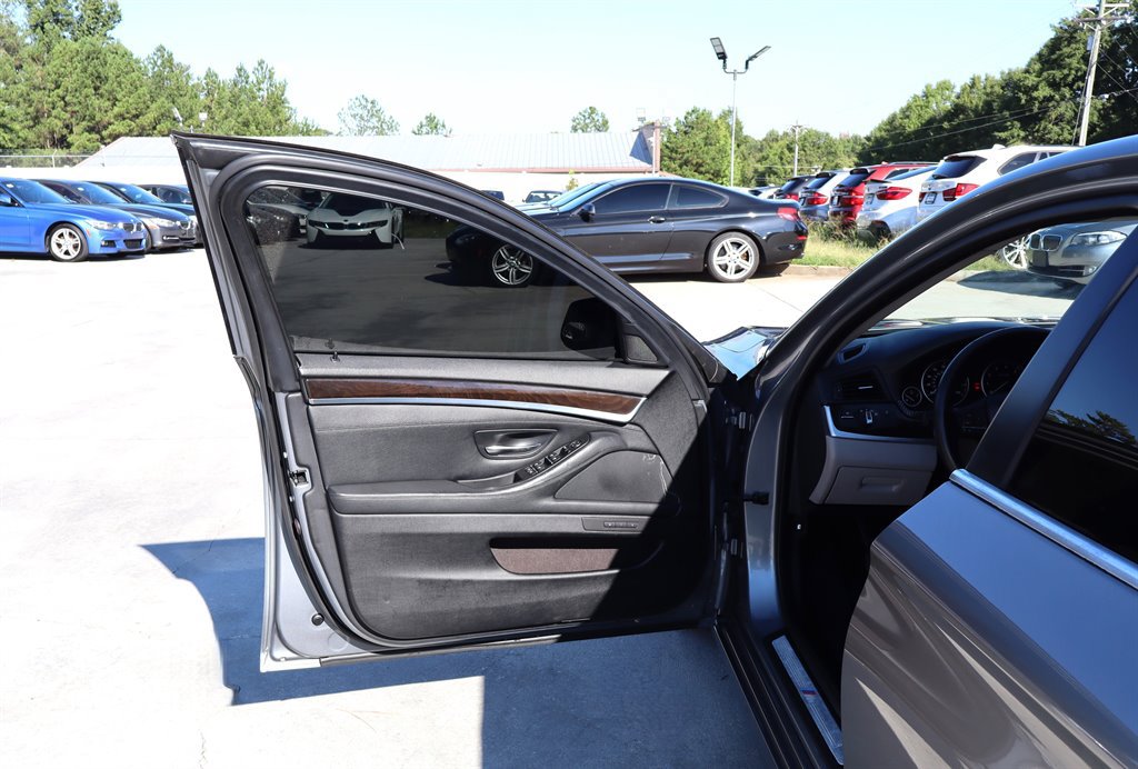 Used 2011 BMW 535i Sedan RWD image 34