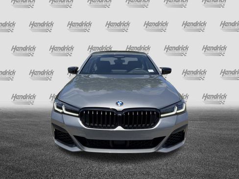 Certified 2023 BMW 540i xDrive w/ Executive Package AWD/4WD image 3