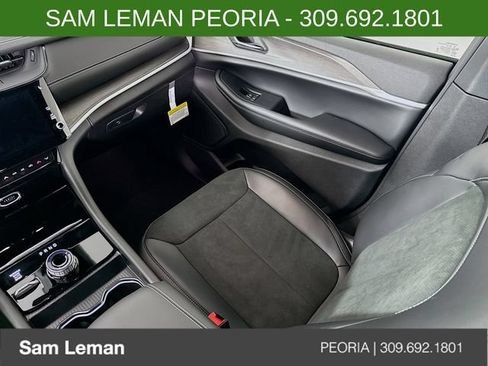 New 2026 Jeep Grand Cherokee L 4WD image 23