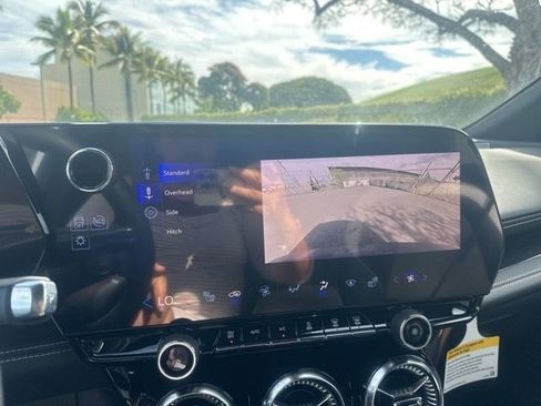 New 2024 Chevrolet Blazer EV LT image 16