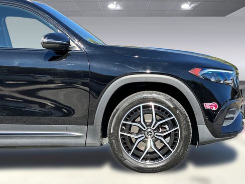 Certified 2023 Mercedes-Benz EQB 300 4MATIC image 36