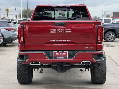 Used 2023 GMC Sierra 1500 AT4 w/ AT4 Premium Package image 3