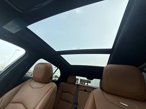 Certified 2024 Cadillac XT4 Premium Luxury AWD/4WD image 48