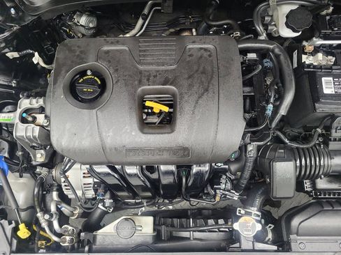 Used 2023 Kia Forte LXS FWD image 30