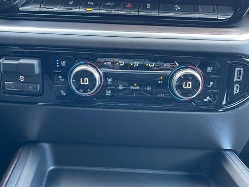 New 2026 GMC Sierra 2500 SLT w/ SLT Premium Package image 14