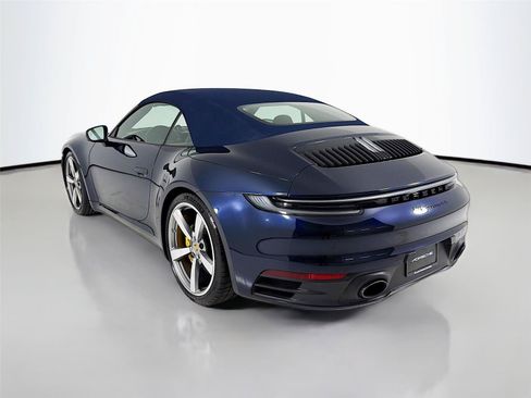 Certified 2021 Porsche 911 Carrera 4S AWD/4WD image 3