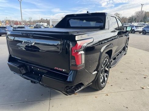 Certified 2024 Chevrolet Silverado EV RST image 10