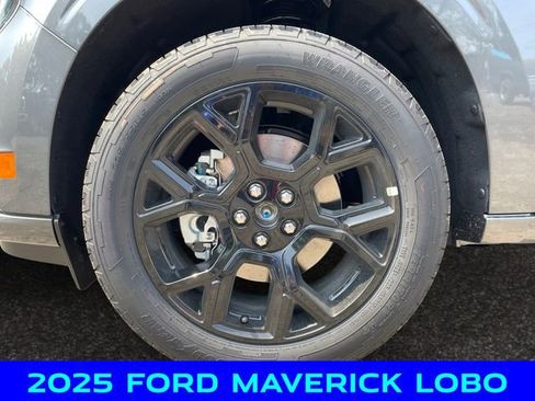 New 2025 Ford Maverick Lobo image 14