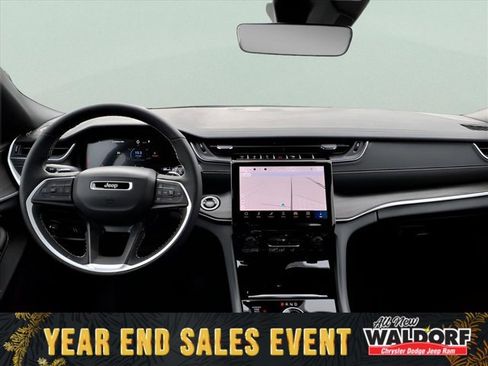 New 2025 Jeep Grand Cherokee Limited image 12